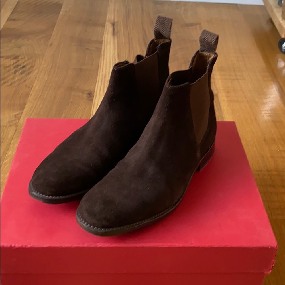 Chelsea boot suede